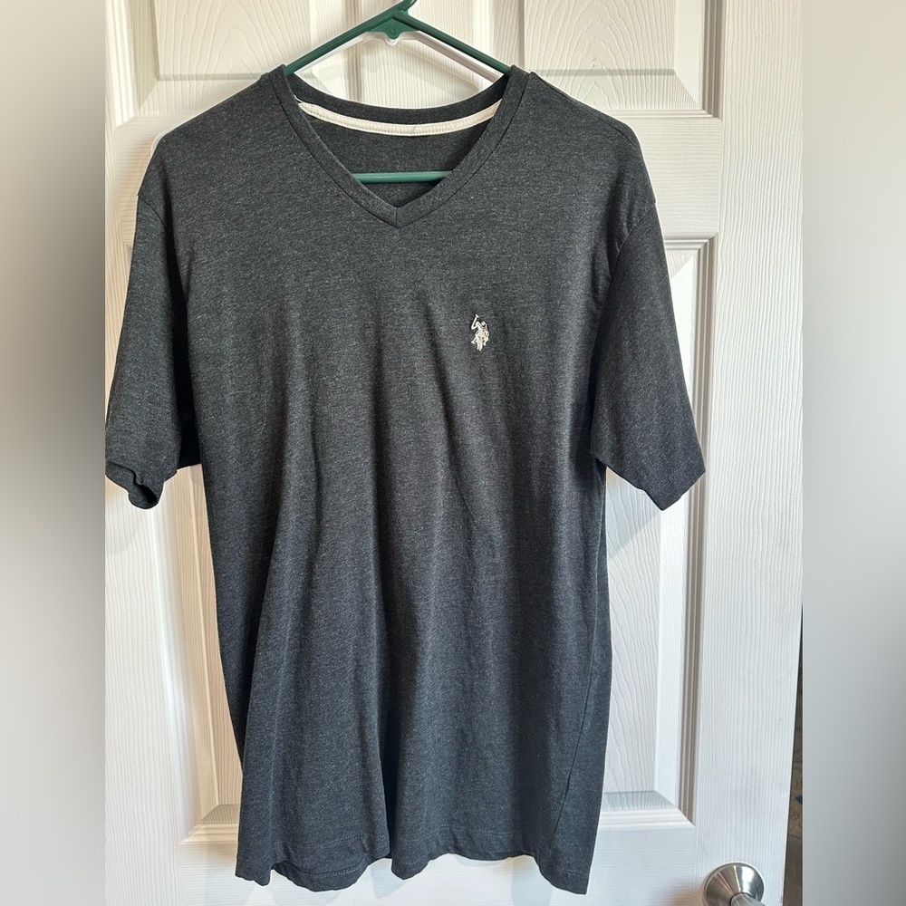 Men's Gray V-Neck Shirt
